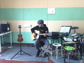 無錫回聲吉他搖滾音樂培訓(xùn) 地址、電話、營業(yè)時(shí)間與課程全解析